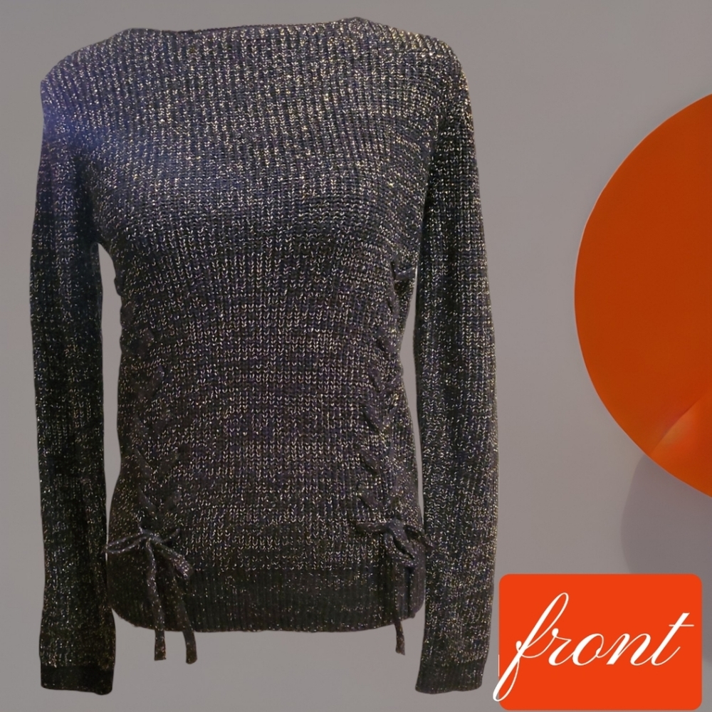 💕NWT•Love by Design Sweater•Available in Med & Large